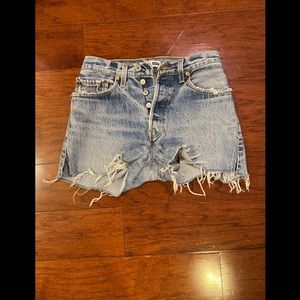 Like New! Re/done The Short Levi’s